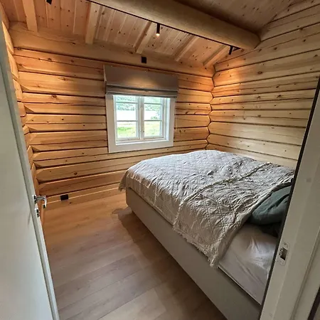 Holiday home Gunhild-stugu *