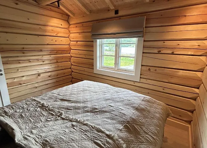 Gunhild-stugu * Skogbygdi