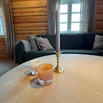 Gunhild-stugu * Skogbygdi