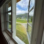 Gunhild-stugu 度假居 Skogbygdi